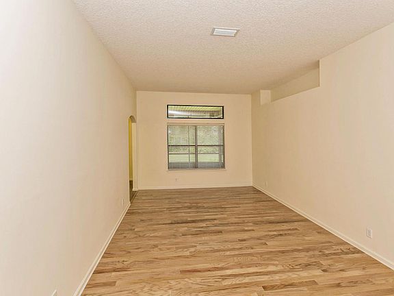 4th image of 12518 Sun Palm Dr
