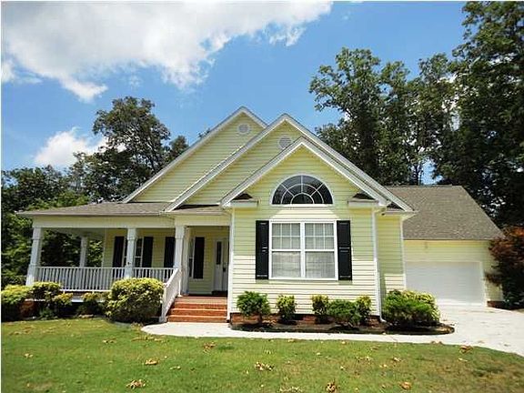 3rd image of 217 Clear Springs Dr