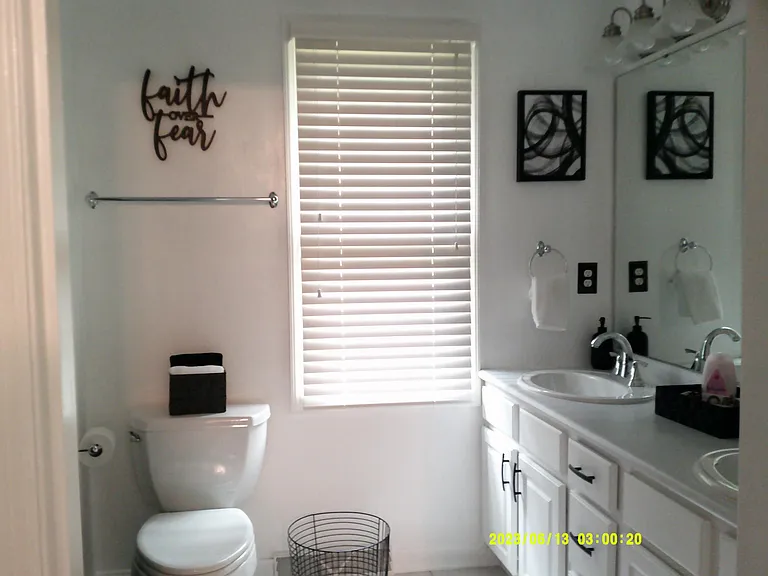 219 Woodcrest Dr — Photo 30