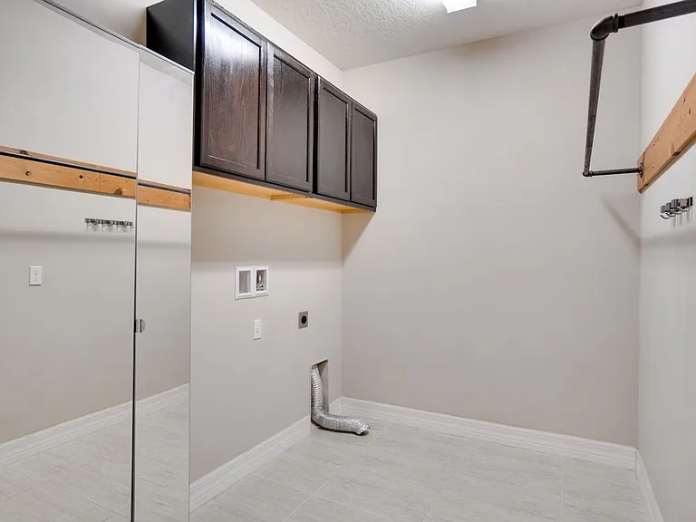 2751 Mead Ave — Photo 28