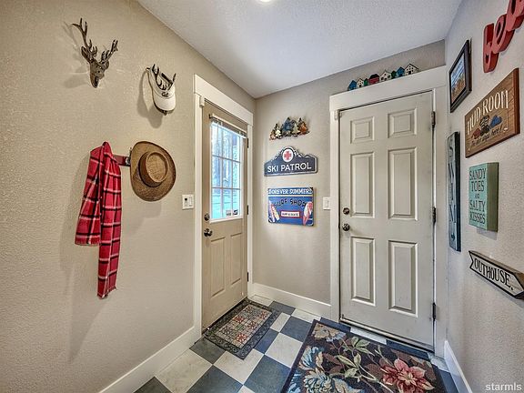 4th image of 3593 Vanda Lee Way