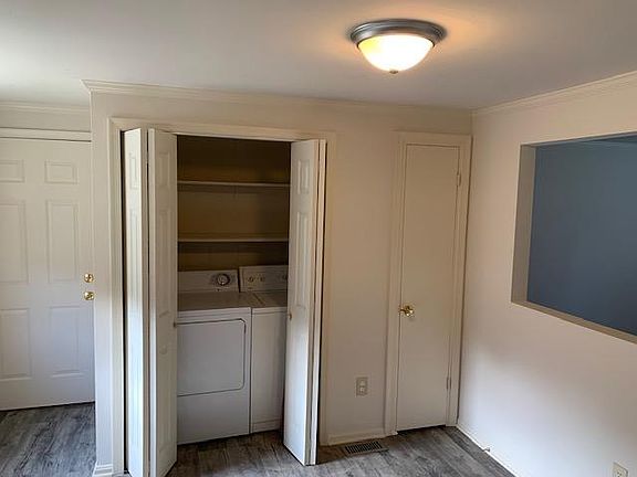2nd image of 15032 Mount Pleasant Blvd