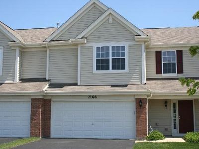 2166 Pembridge Dr, Lake In The Hills, IL, 60156