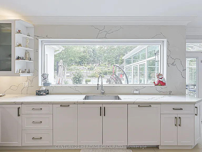 120 Kootenay Rdg — Photo 18