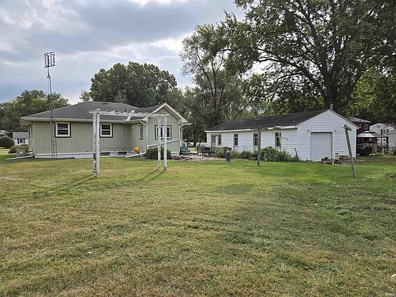 5th image of 55171 Holmes Rd