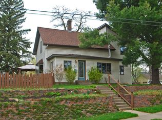 518 Holcombe St S, Stillwater, MN 55082