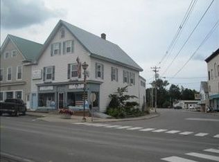 160 Main St, Newport, ME 04953