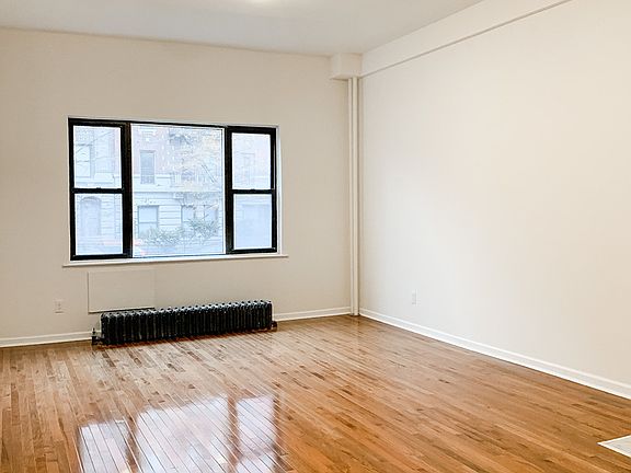 2nd image of 479 Clinton Ave APT 1C