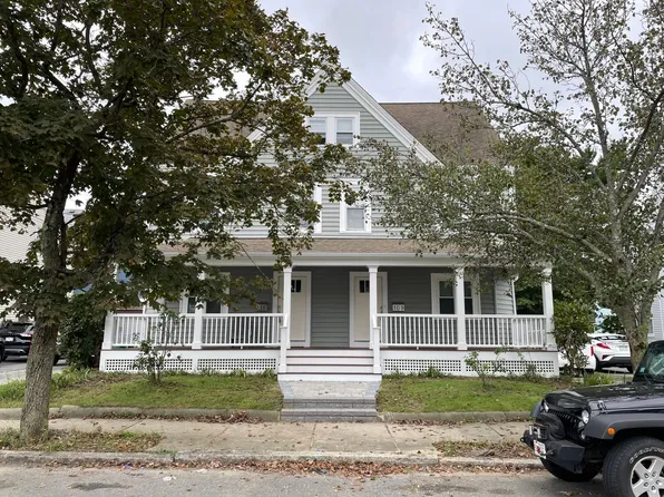 109 Magoun Ave, Medford, MA 02155