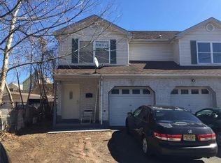 14 Somerset St, Carteret, NJ