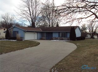1304 Bavarian Ln, Bryan, OH 43506