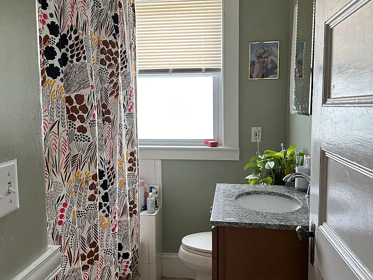 17 Woodlawn St #3 — Photo 17