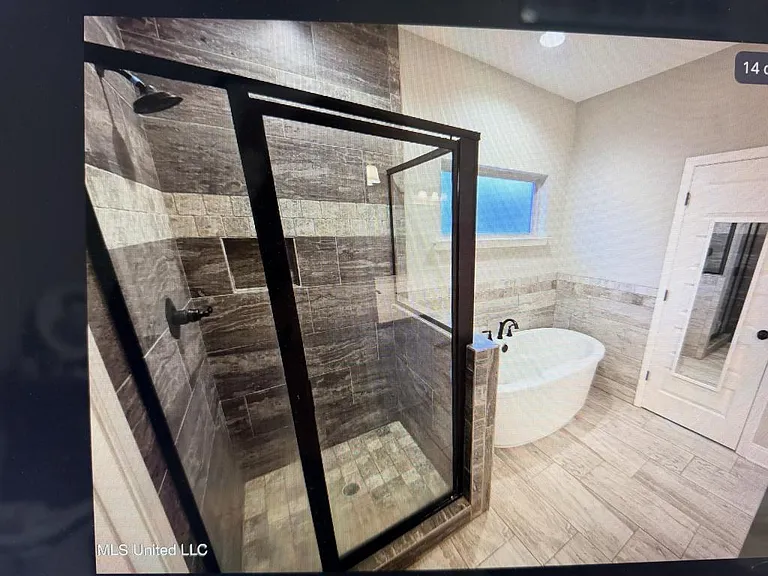 1107 Sabrina Dr — Photo 6