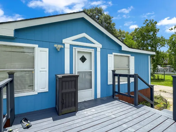 21608 County Road 3748, Splendora, TX 77372