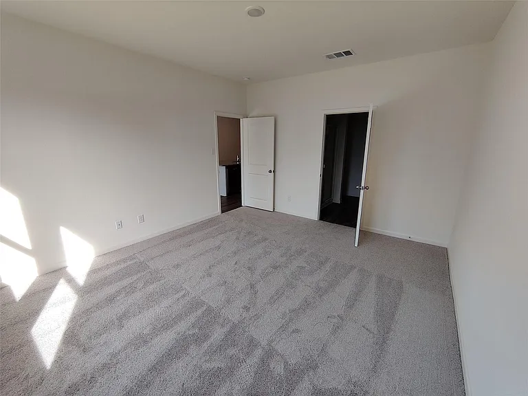 10356 Holycross Ln — Photo 22