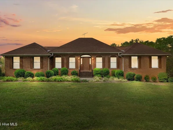 6464 Bonlee Bennett Road, Bear Creek, NC 27207