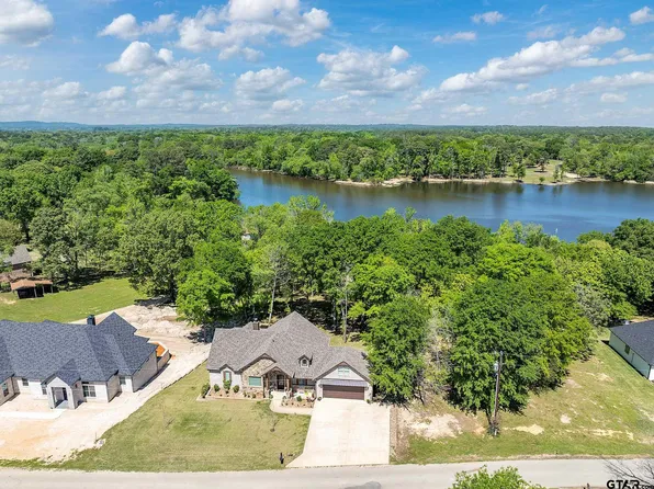 21425 Stevenson Rd, Frankston, TX 75763