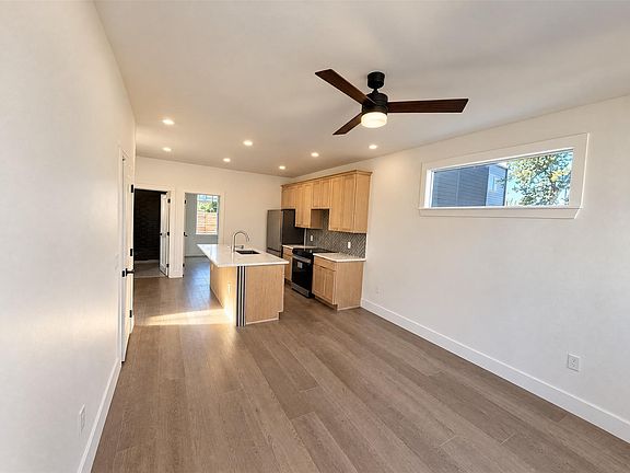 3rd image of 4709 Depew Ave #2