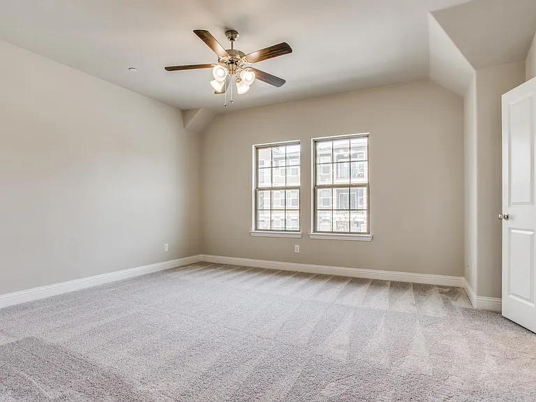 6329 Fortuna Ln — Photo 21