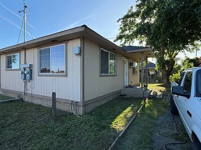 Building Photo - 966 Myrna Ave #6