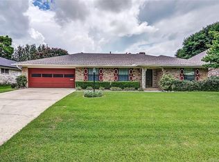 121 Chelsea Dr, Shreveport, LA 71105