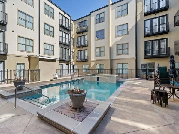 5300 Peachtree Rd UNIT 1109