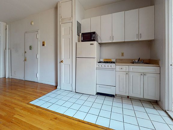 4th image of 322 E 89th St APT 5D
