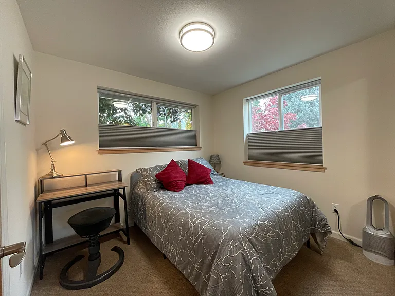 3663 Holly Dr #B — Photo 7