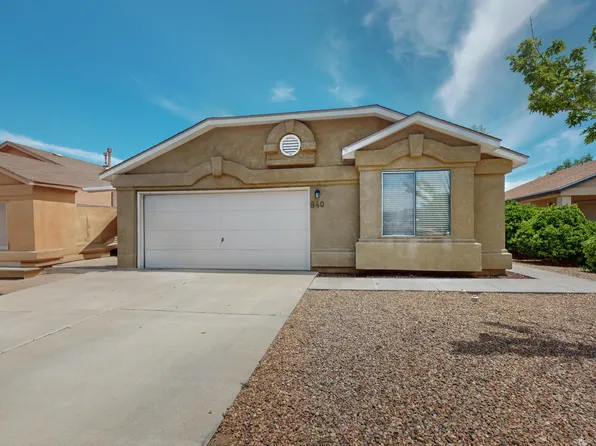 840 110th St SW, Albuquerque, NM 87121