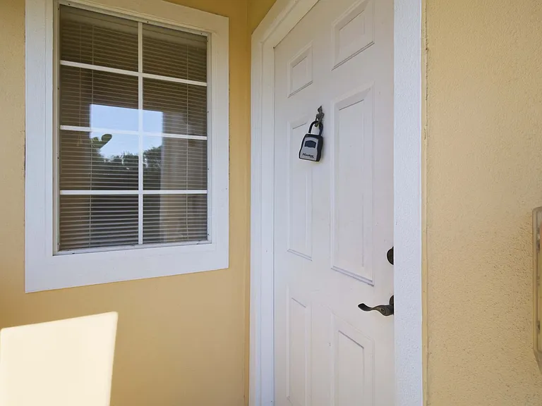 1015 Villagio Cir #201 — Photo 2