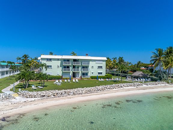 3rd image of 1101 W Ocean Dr #33