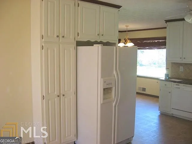 5433 Wydella Rd SW — Photo 5