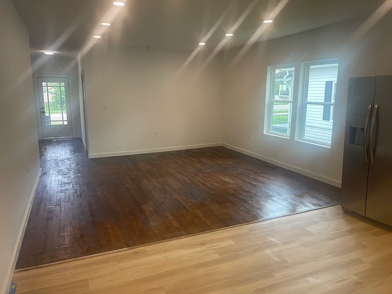 412 E Morelia Ave — Photo 8