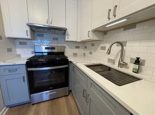 4513 Grove Ave APT 3, Brookfield, IL 60513