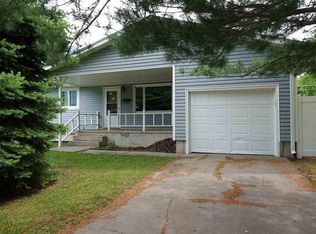 3611 Avenue L, Kearney, NE 68847