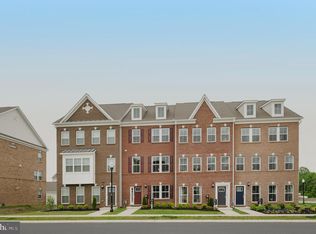 10743 Millport St, White Plains, MD 20695