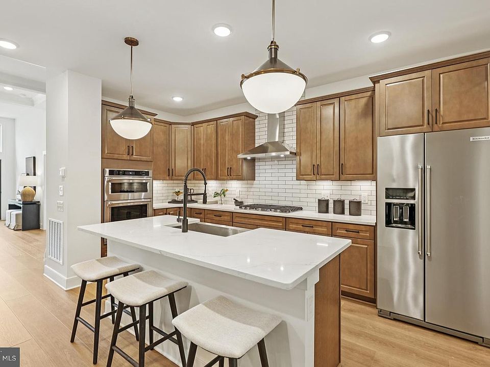 15455 Pink Topaz Ln, Haymarket, VA 20169 | Zillow