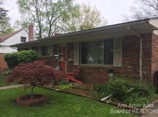640 Center Dr, Ann Arbor, MI 48103