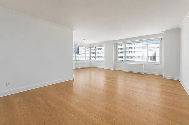 Living room, photo 1