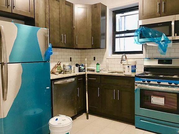2nd image of 2821 37th St APT 3R