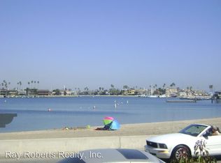 103 Bay Shore Ave, Long Beach, CA 90803