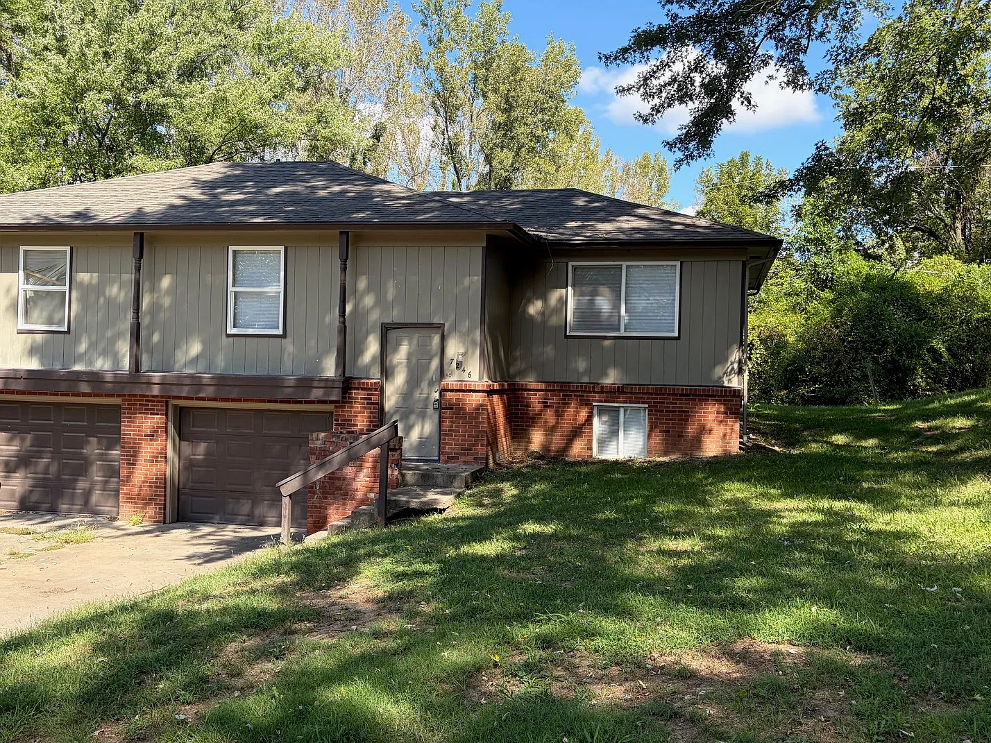 3 bed, 1123 sqft, $1,250 — Photo 1