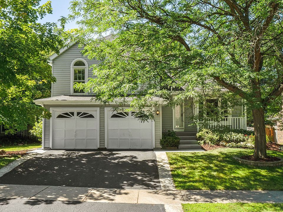 1st image of 8889 Knollwood Dr