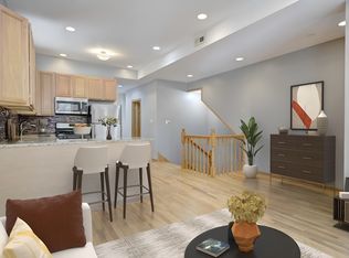 1450 N Campbell Ave #1A, Chicago, IL 60622