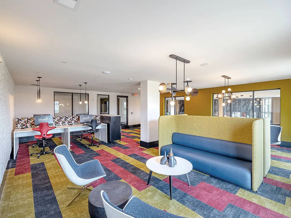 Coworking Lounge - Free professional workspace with computers and printer. Work remotely without paying for a coworking membership.