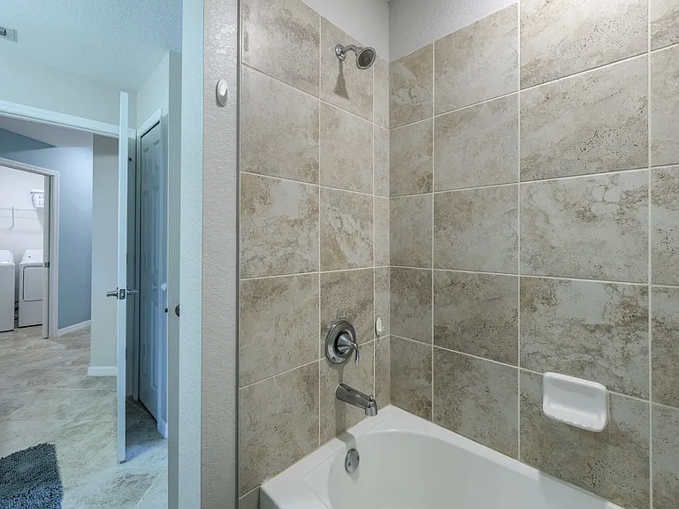14061 Heritage Landing Blvd #411 — Photo 24