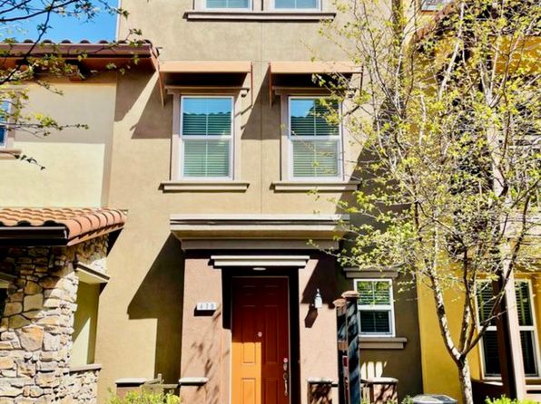 479 Calabria Pl