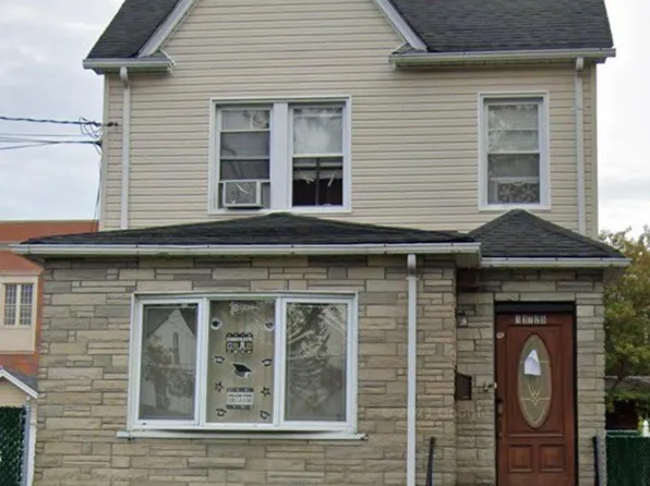 137-25 228th Street, Laurelton, NY 11413