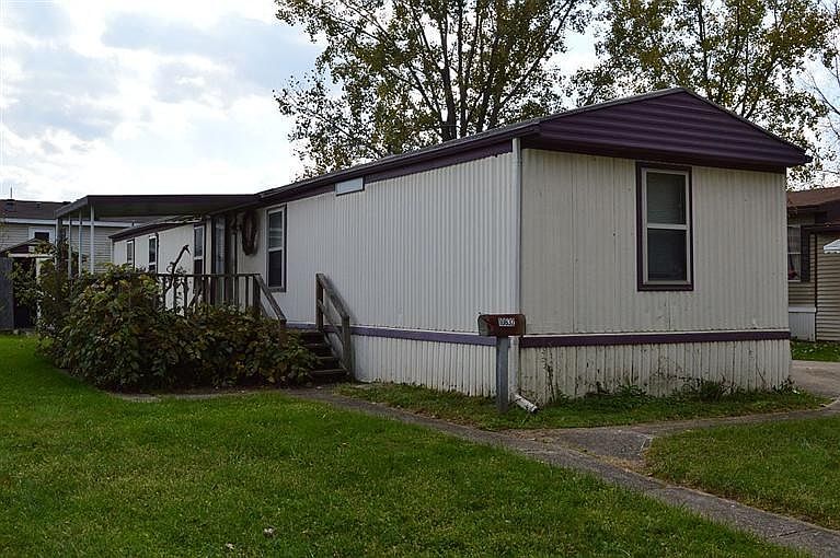 1st image of 10632 Valette Cir S
