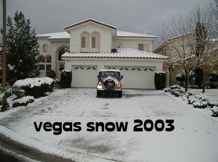 8425 Paseo Vista Dr, Las Vegas, NV 89128